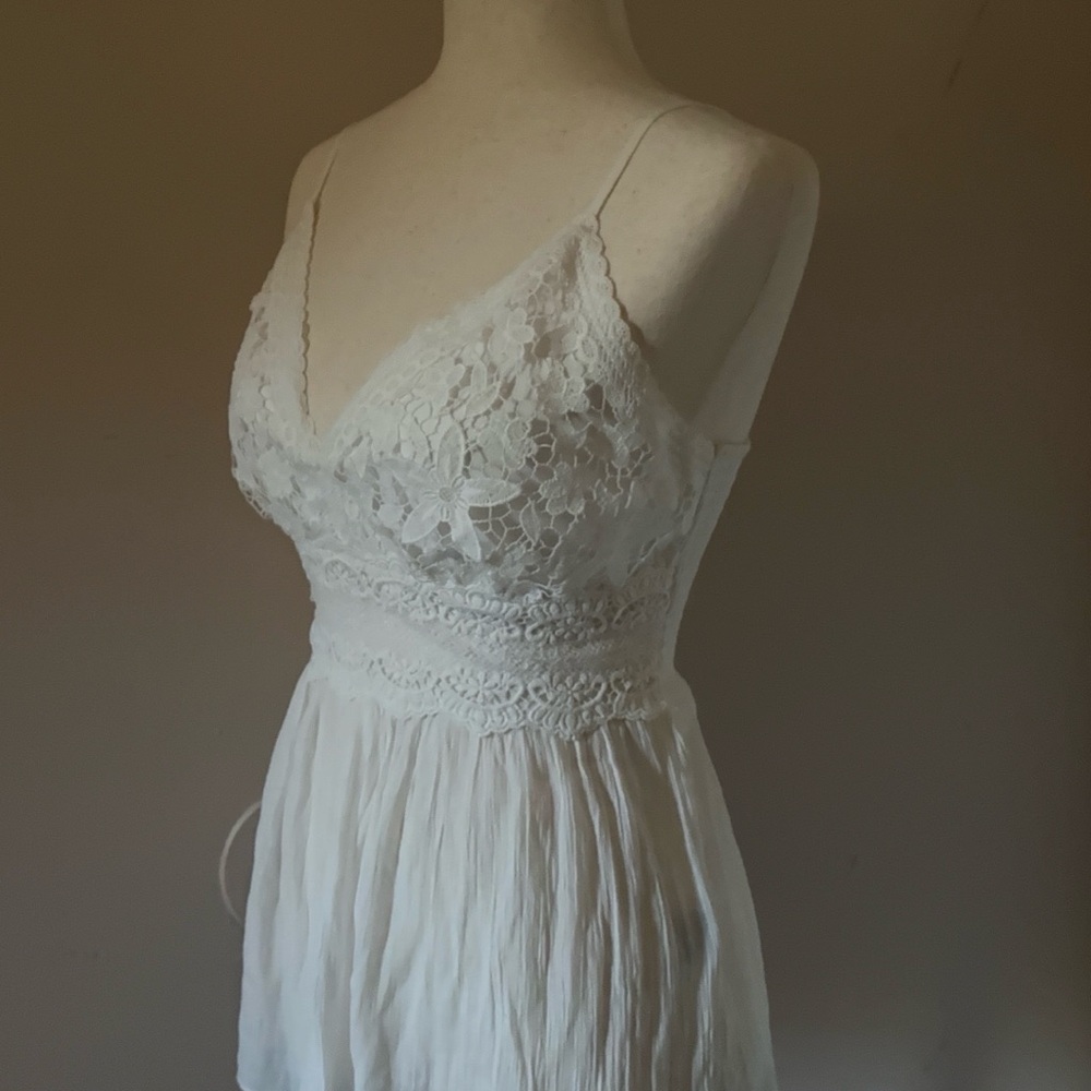 Elegant White Lace Top